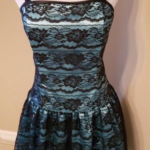 Jessica McClintock for Gunney Sax dress size 11/12